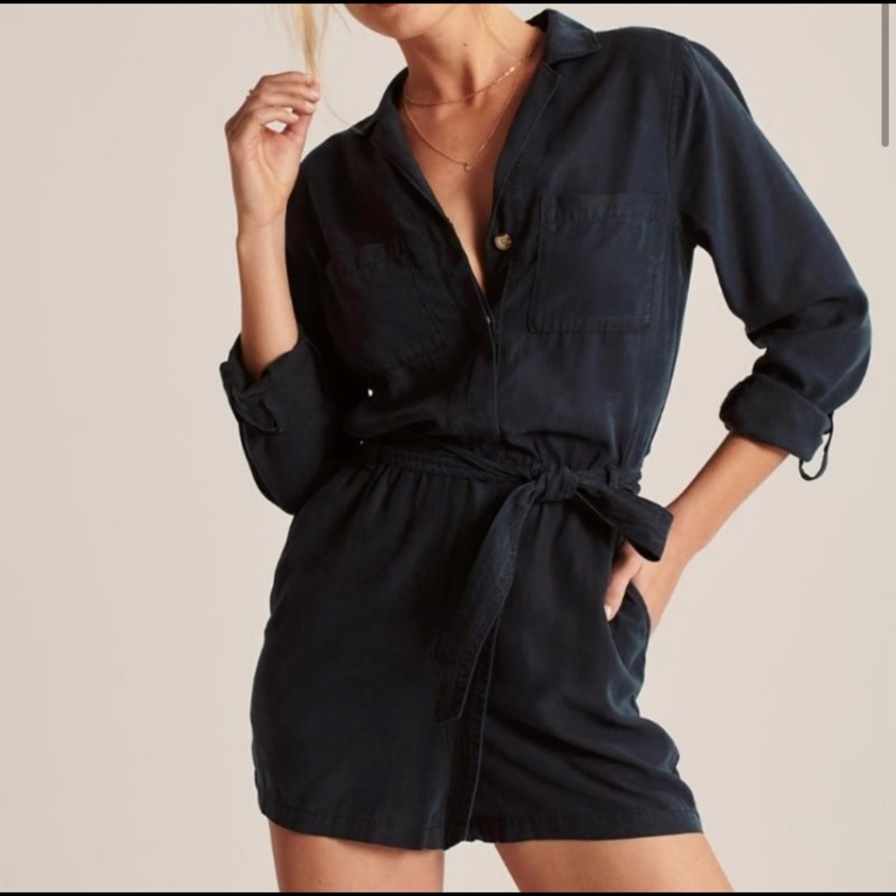 A&f utility romper